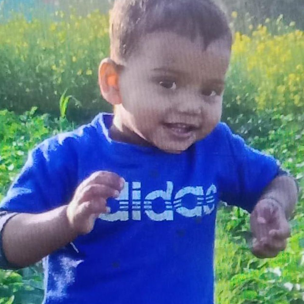 प्रतापगढ़ में लुका-छिपी खेलते समय बच्ची की मौत:बेड बॉक्स में मिली दो साल की मासूम, ऑक्सीजन की कमी से मौत की आशंका