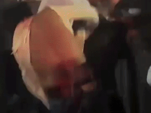 
                 मेरठ में सिंगर सुनंदा शर्मा के शो में मारपीट:सुभारती यूनिवर्सिटी में बीच में रोकना पड़ा शो, ग़ाज़ियाबाद के बाद 24 घंटे में पंजाबी सिंगर को लेकर बड़ा बवाल 
            