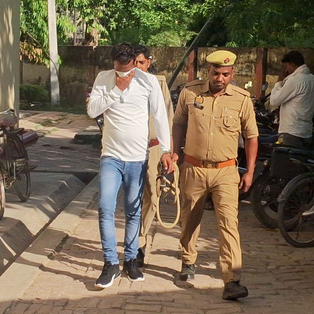 नाबालिग से दुष्कर्म मामले में दोषी को 25-साल की सजा:गाजीपुर कोर्ट ने 55 हजार का लगाया जुर्माना, अपहरण कर धर्म परिवर्तन का बनाया था दबाव