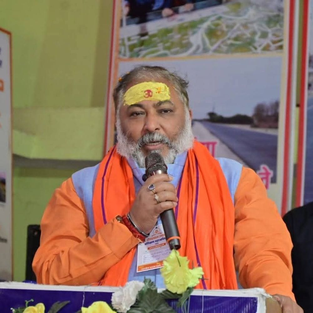 बलिया में परिवहन मंत्री दयाशंकर सिंह का दावा:मोदी का विकास रथ बंगाल, असम जीतते हुए यूपी आएगा, जहां आंधी बहेगी