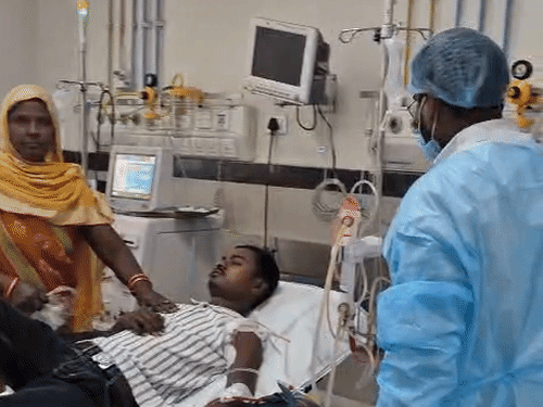 
                 प्रयाराज के मंडल अस्पतालों में शाम की ओपीडी जल्द:बेली अस्पताल में 5 दिन और कॉल्विन में 7 दिन देखे जाएंगे मरीज 
            