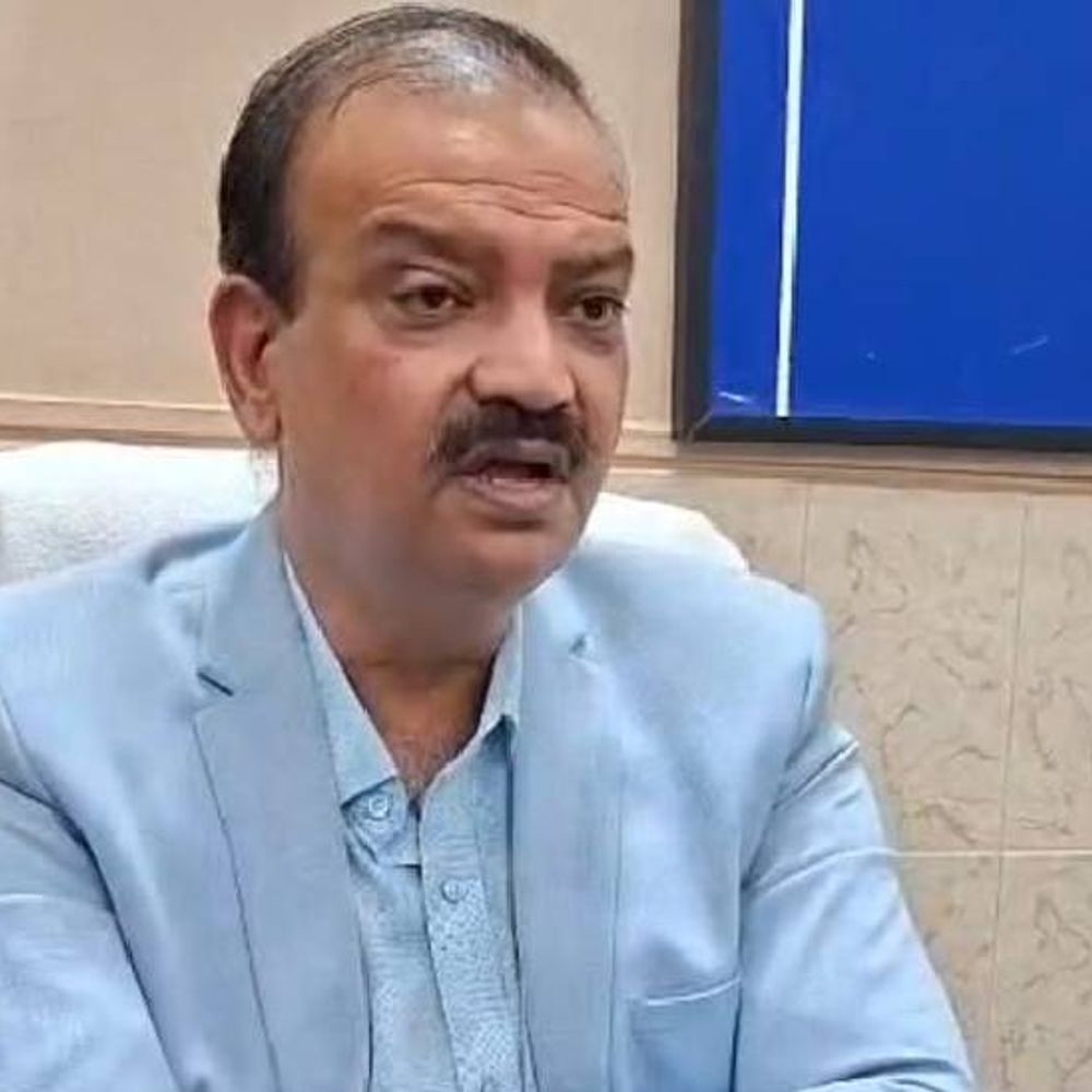 डॉ. नवनीत कोठारी को मिला सीएमएचओ का अतिरिक्त प्रभार:कलेक्टर ने रविवार रात जारी किया आदेश, डॉ. संजय मिश्रा दायित्वों से मुक्त; आज सौंपी जाएगी रिपोर्ट