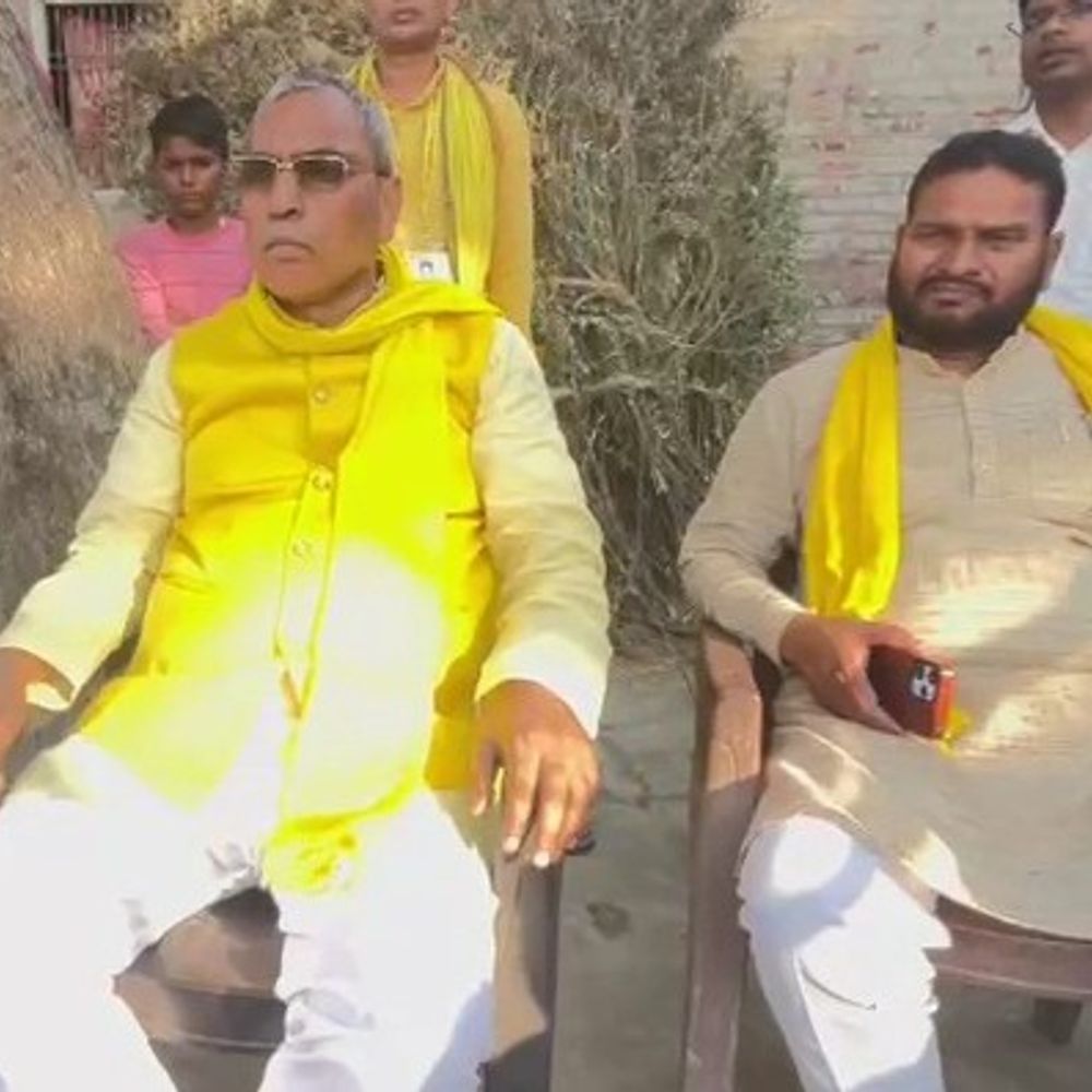 
                 मंत्री ओमप्रकाश राजभर ने AIMIM प्रदेश अध्यक्ष को बताया बेवकूफ:आजमगढ़ में बोले मंत्री शौकत अली जाहिल, गंवार, माफी नहीं मांगने पर होगा प्रदेश व्यापी आंदोलन 
            