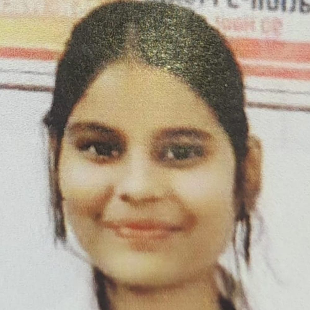 झांसी में लापता छात्रा का शव कुएं में मिला:2 अप्रैल से गायब हर्षिता के परिजन हत्या की आशंका जता रहे