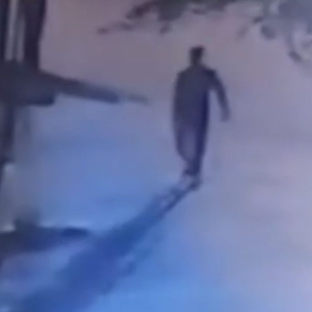 अंबेडकरनगर में आढ़त की दुकान में चोरी:चोर गल्ला लेकर फरार, पुलिस CCTV फुटेज से कर रही तलाश