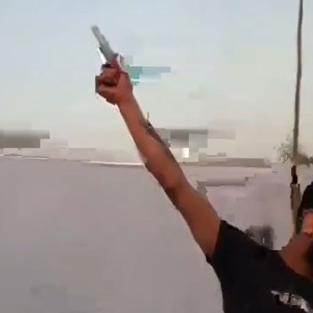 बरेली में रेस्टोरेंट मालिक ने की फायरिंग:वायरल वीडियो में अवैध तमंचे का इस्तेमाल, रील बनाने का आरोप