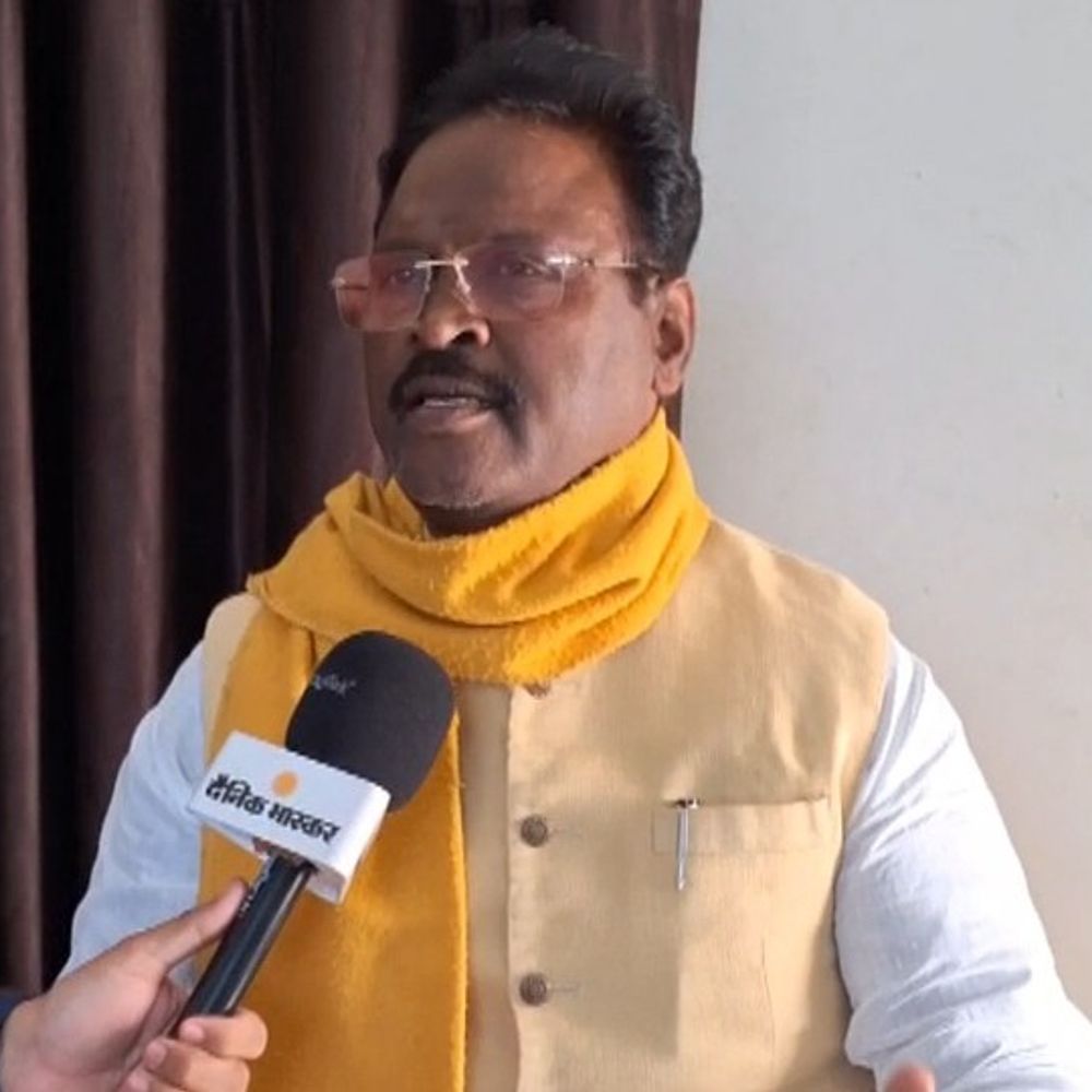 जखनिया में 36 करोड़ से सड़क बनवाई:सुभासपा विधायक बेदी राम बोले- 3 करोड़ से मंदिर बन रहा, 2027 में मेरा टिकट पक्का