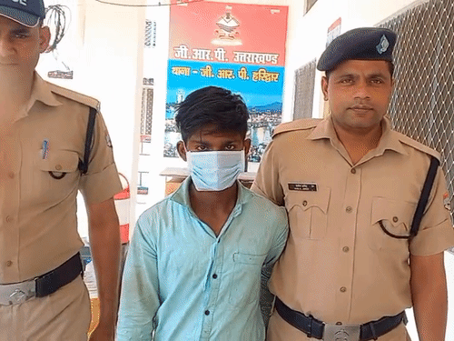 हरिद्वार रेलवे स्टेशन में बच्ची से रेप की कोशिश:लोगों ने दरवाजा तोड़कर बचाई जान; मध्य प्रदेश का परिवार गंगा स्नान करने आया था