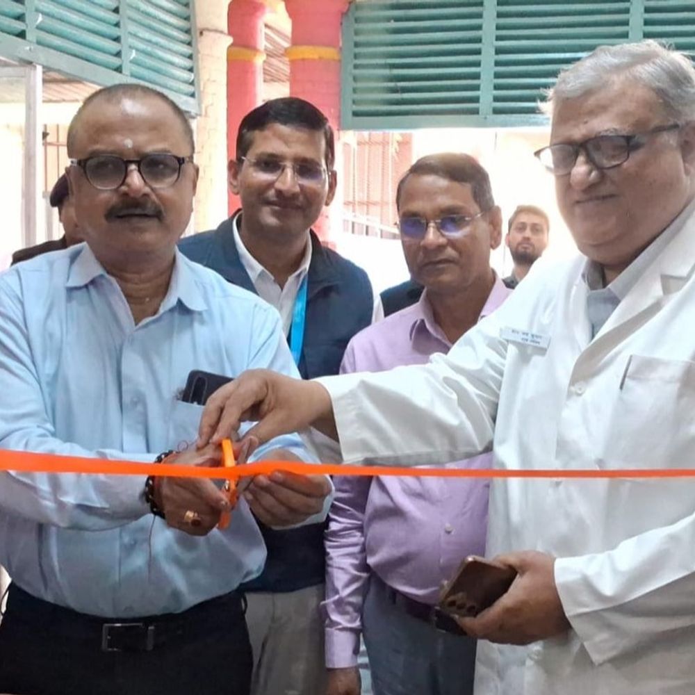 
                 वर्ल्ड हेल्थ डे पर गोरखपुर को मिली नई सौगात:आयुष्मान आरोग्य कैंप और HVP वैक्सीनेशन की शुरुआत हुई 
            