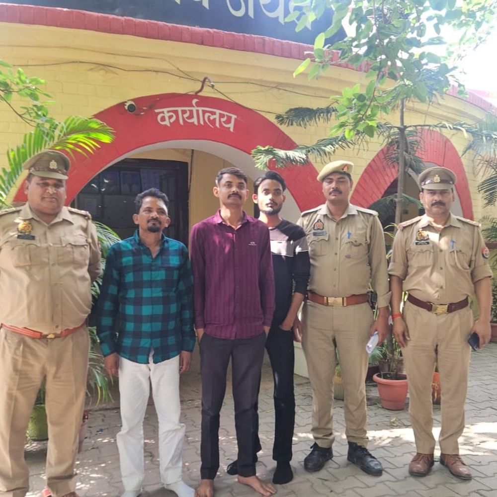 लखीमपुर खीरी कचहरी गोलीकांड, पिता-पुत्र समेत तीन गिरफ्तार:अधिवक्ता को गोली मारने के मामले में पुलिस की कार्रवाई