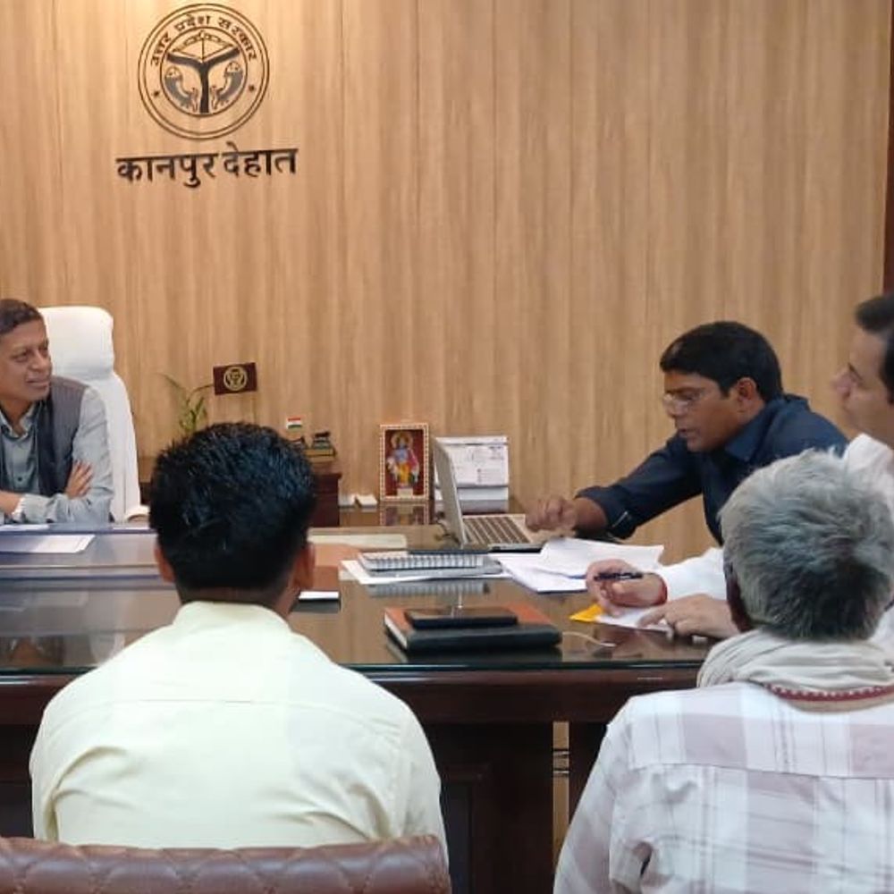 कानपुर देहात में बारिश से फसल खराब हुआ:डीएम ने 72 घंटे में शिकायत दर्ज करने की अपील की, टोल फ्री नंबर 14447 पर दें जानकारी