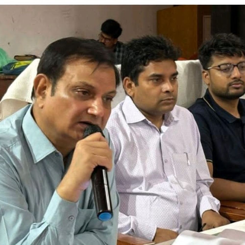 बलिया में आंगनबाड़ी सहायिका चयन प्रक्रिया में पारदर्शिता:आवेदिकाओं की आपत्तियों का मौके पर किया गया निस्तारण