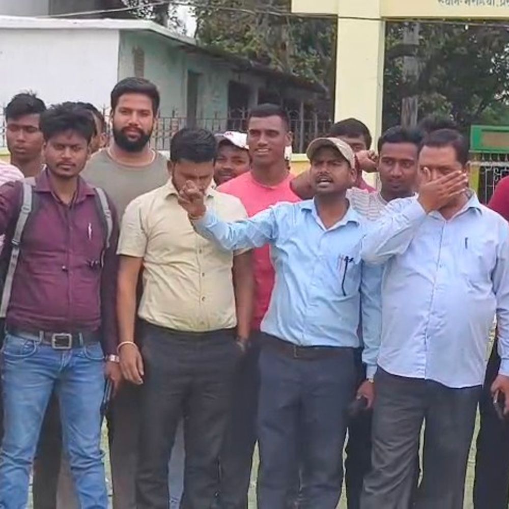 कटिहार के नरैहिया में डिग्री कॉलेज की मांग तेज:निर्माण नहीं होने पर संघर्ष समिति ने आंदोलन की चेतावनी दी