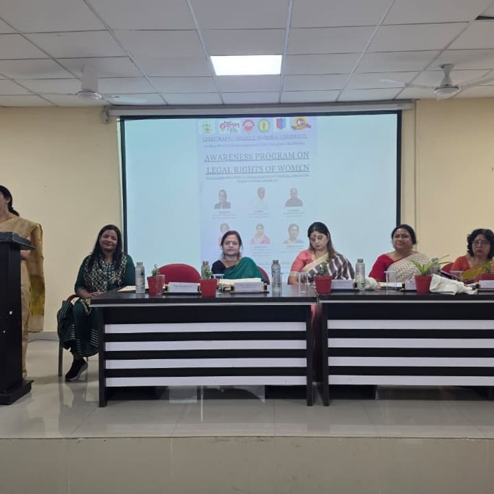 महिला आयोग अध्यक्ष बोलीं- अब एक भी केस पेंडिंग नहीं:CSJMU में अध्यक्ष डॉ. बबीता सिंह चौहान ने कहा- हम परिवार जोड़ने का काम कर रहे