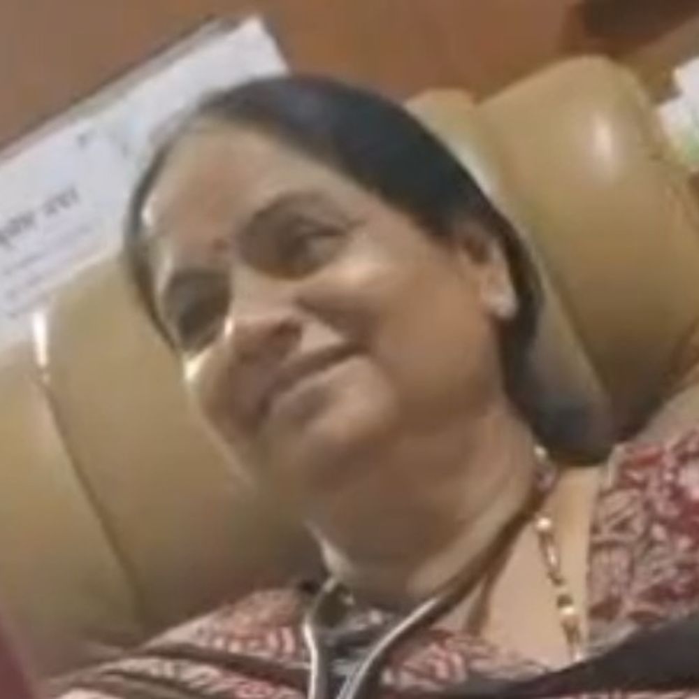 देवास ब्लैकमेलिंग केस में डॉक्टर पर FIR:  भ्रूण परीक्षण वीडियो से खुलासा; 7 में से 3 आरोपी गिरफ्तार, मुख्य आरोपी फरार – Dewas News