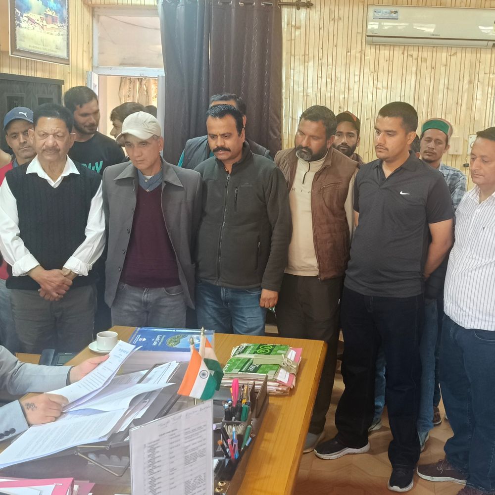 राजपुरा हाइड्रो प्रोजेक्ट में जमीन अधिग्रहण का विरोध:  एसडीएम से मिले ग्रामीण, मैनेजमेंट पर लगाए अनदेखी करने के आरोप – Rampur (Shimla) News