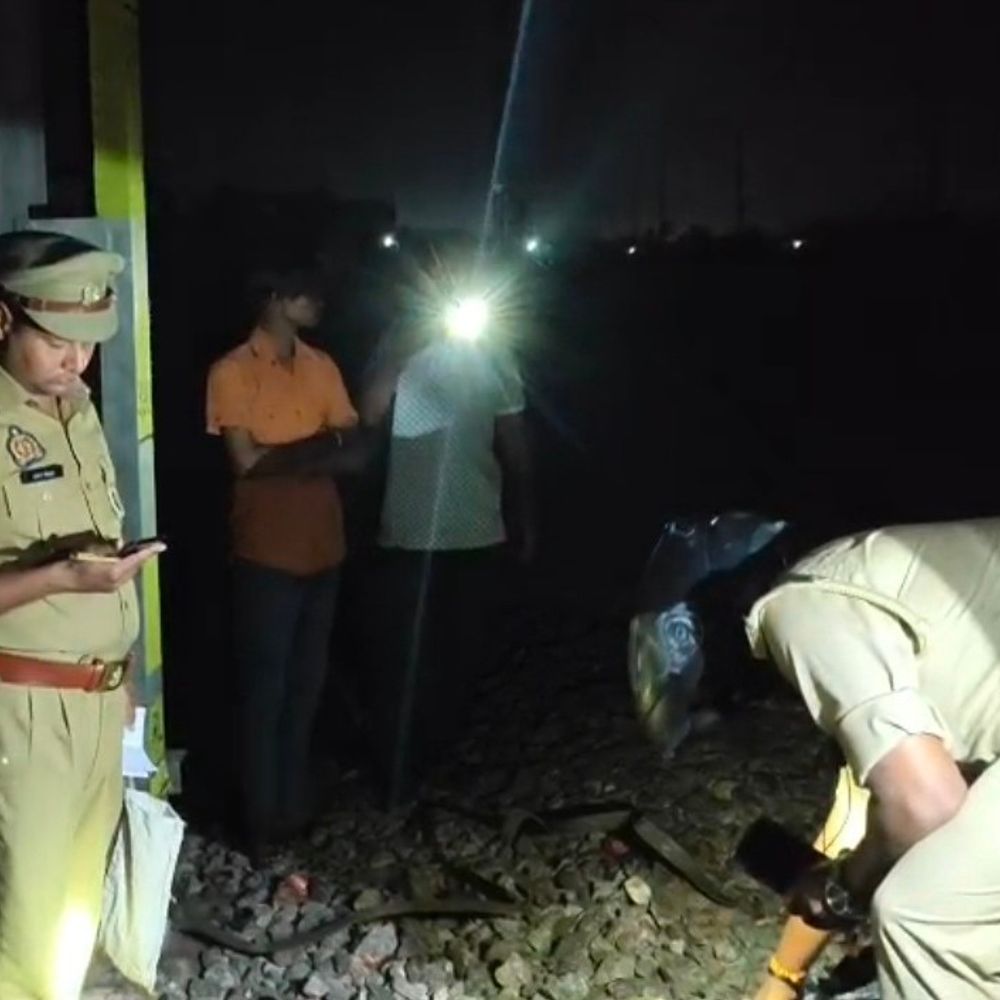 ट्रेन की चपेट में आने से युवक की मौत:रायबरेली में कमनी तालाब के पास रेलवे ट्रैक पर मिला शव, पुलिस जांच में जुटी