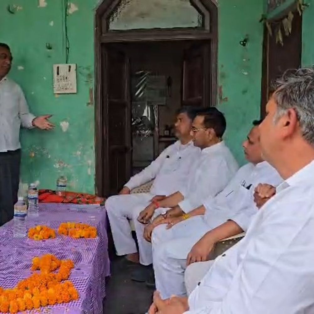 मीतली गांव में भाजपा स्थापना दिवस पर गोष्ठी:वक्ताओं ने देशभक्ति और राष्ट्रहित पर जोर दिया