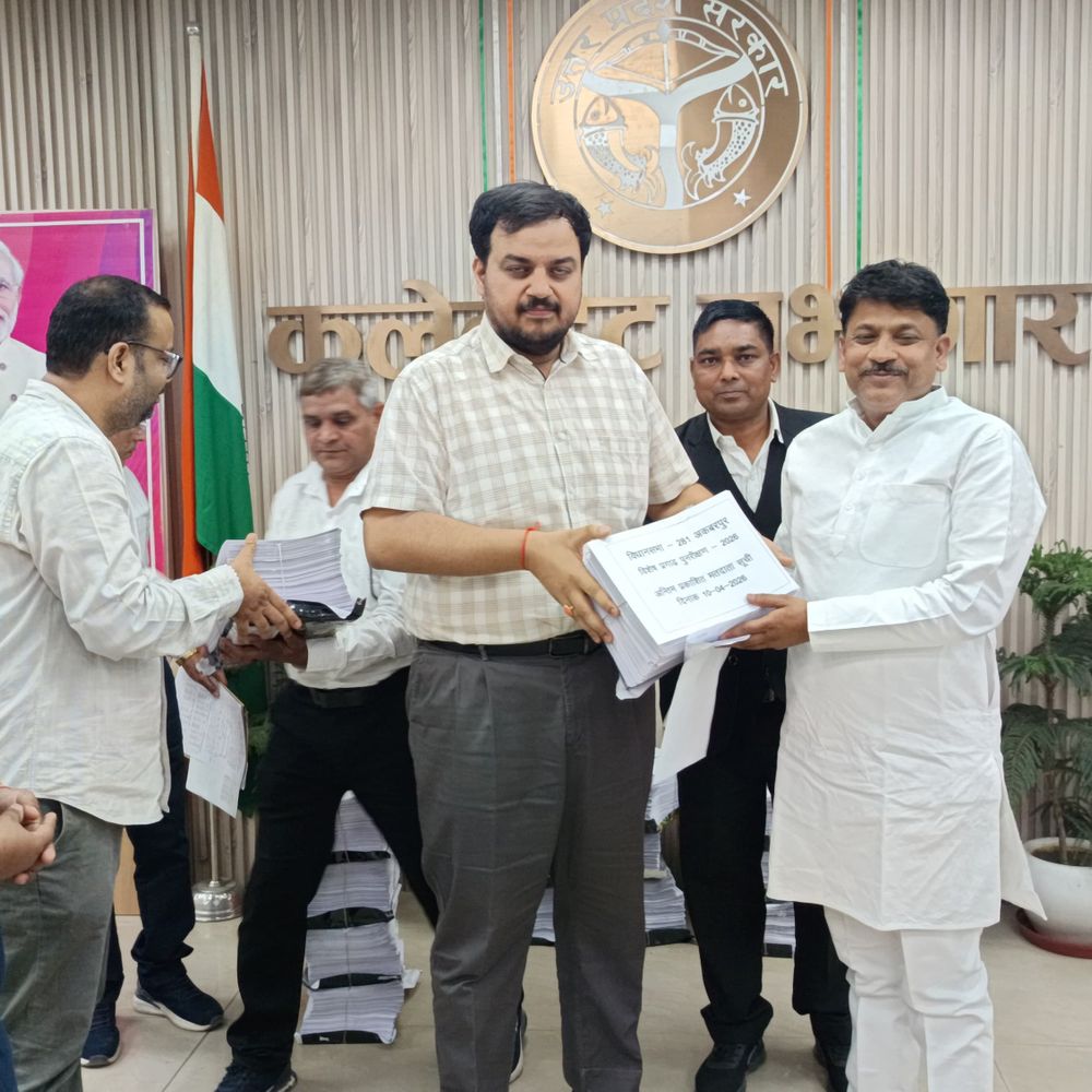 विधायक धर्मराज निषाद की सीट पर 39,000 वोटर्स हुए कम:सपा विधायक त्रिभुवन दत्त की सीट पर 31,179 मतदाताओं के नाम हटे