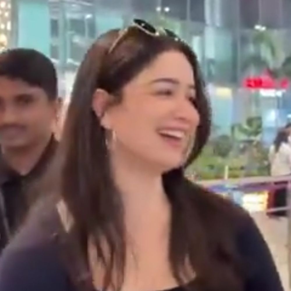 लखनऊ पहुंची सारा तेंदुलकर:फैन ने पूछा किसको सपोर्ट करेंगी, LSG या GT सवाल को मुस्कुराते हुए टाल दिया