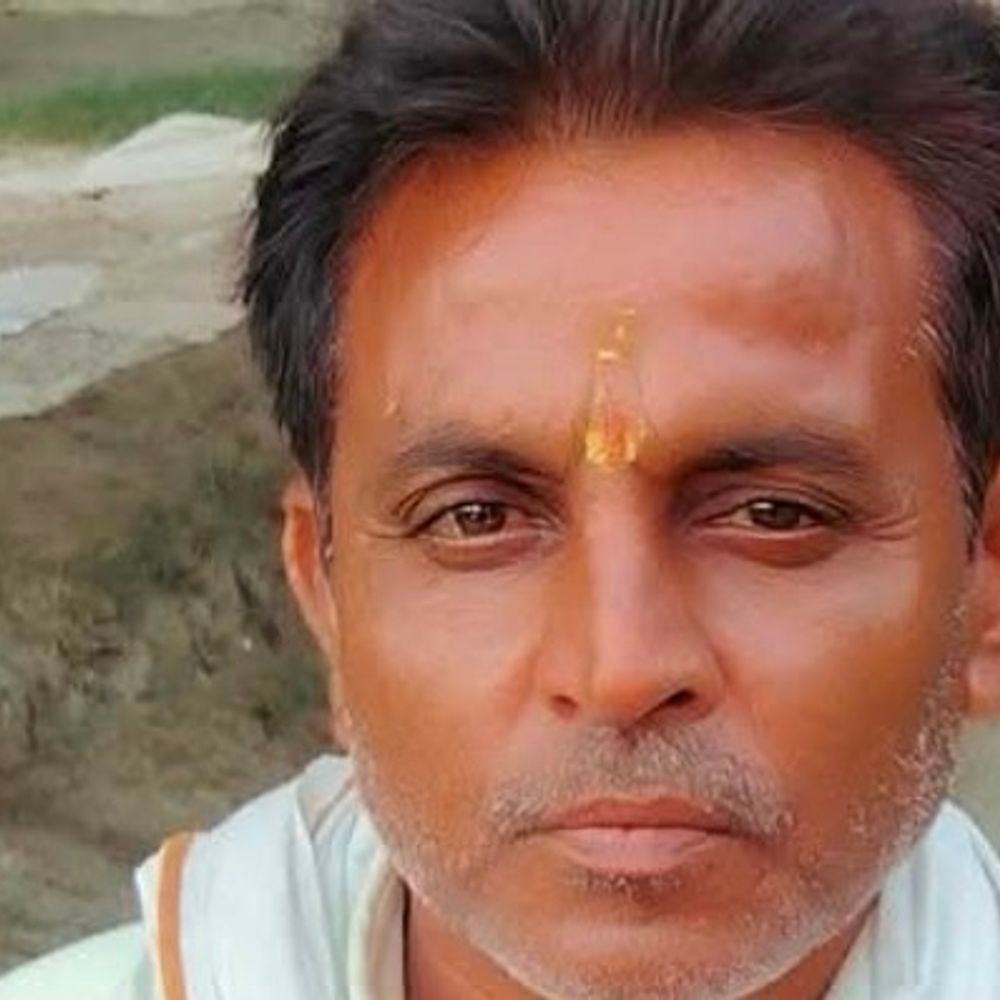 हरदोई में ग्रामीण की संदिग्ध हालात में मौत:गन्ने के खेत में पानी लगाने गया था, परिजनों को मिला शव