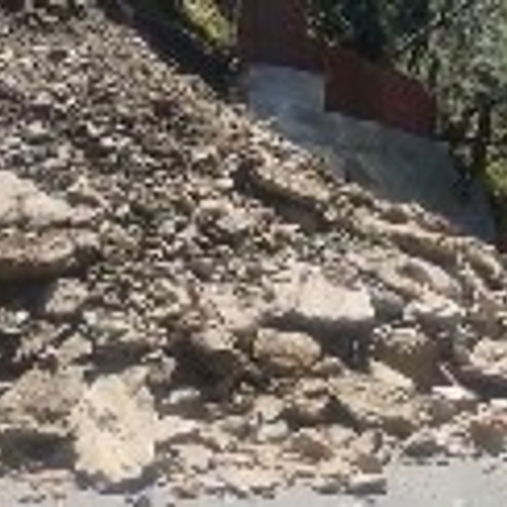 शिमला में शिव बावड़ी की भूस्खलन से दीवार ढही:  5 करोड़ रुपये से हुआ था निर्माण, तकनीकी मानकों की गुणवत्ता पर उठे सवाल – Shimla News