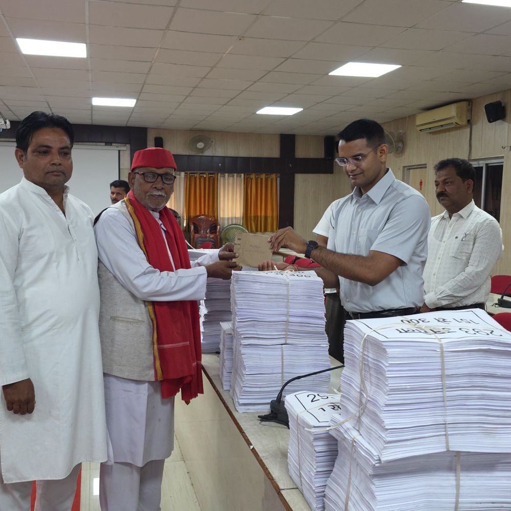 बलरामपुर मतदाता सूची में 17.20% की कमी:पुनरीक्षण के बाद 13.10 लाख मतदाता, अंतिम सूची में शामिल