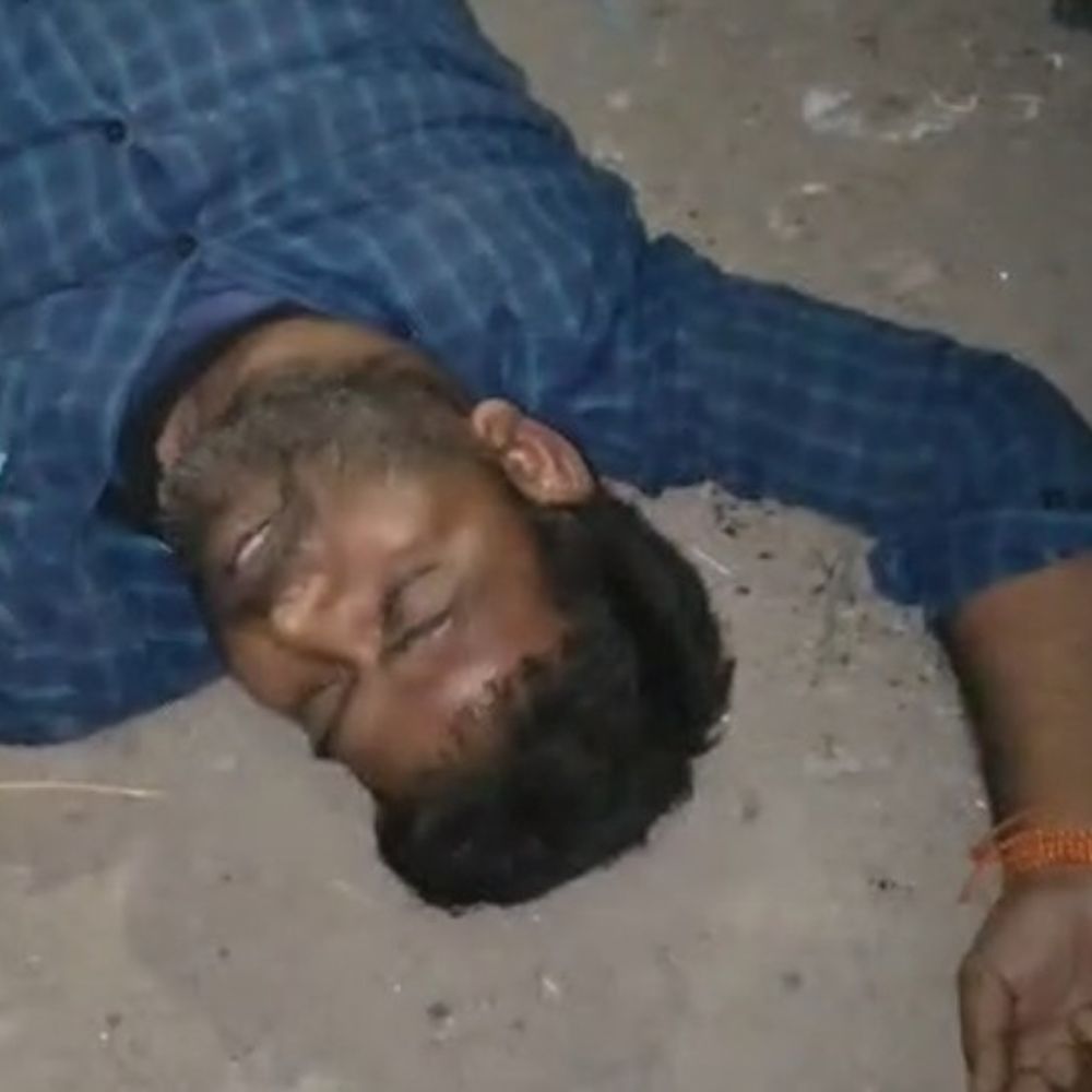 मऊ में बोलेरो की टक्कर से 3 दोस्तों की मौत:एक ही बाइक पर कर रहे थे ट्रिपलिंग, घोसी से देर रात घर लौट रहे थे