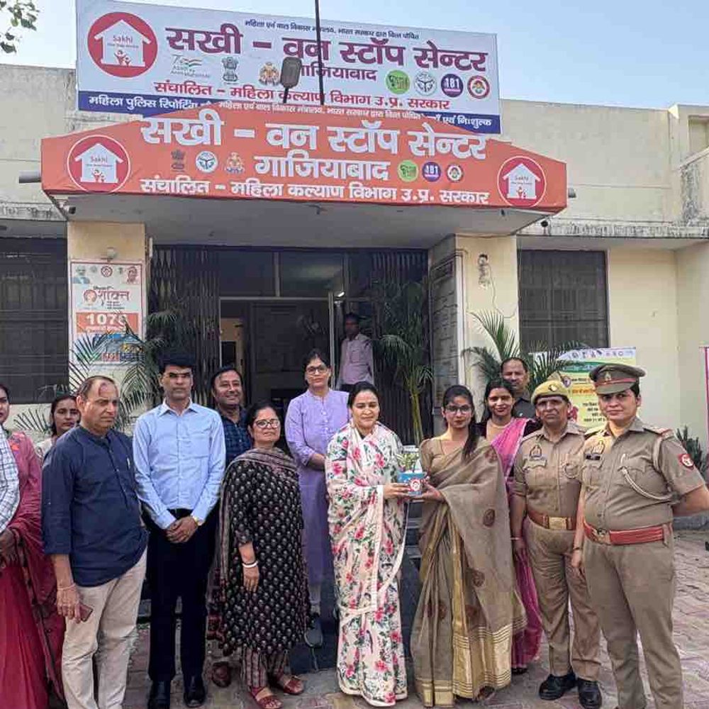 अपर्णा यादव ने गाजियाबाद में किया निरीक्षण:आंगनवाड़ी, अस्पताल और वन स्टॉप सेंटर में महिलाओं के पोषण पर दिया जोर