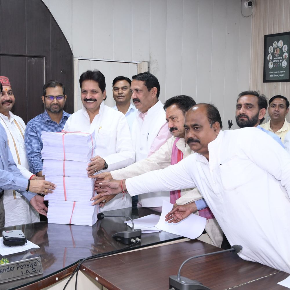 शिक्षामंत्री की सीट पर सबसे ज्यादा 99,093 नाम हटे:संभल में कुल 3,18,701 वोट कटे, अब 13,43,051 मतदाता बचे