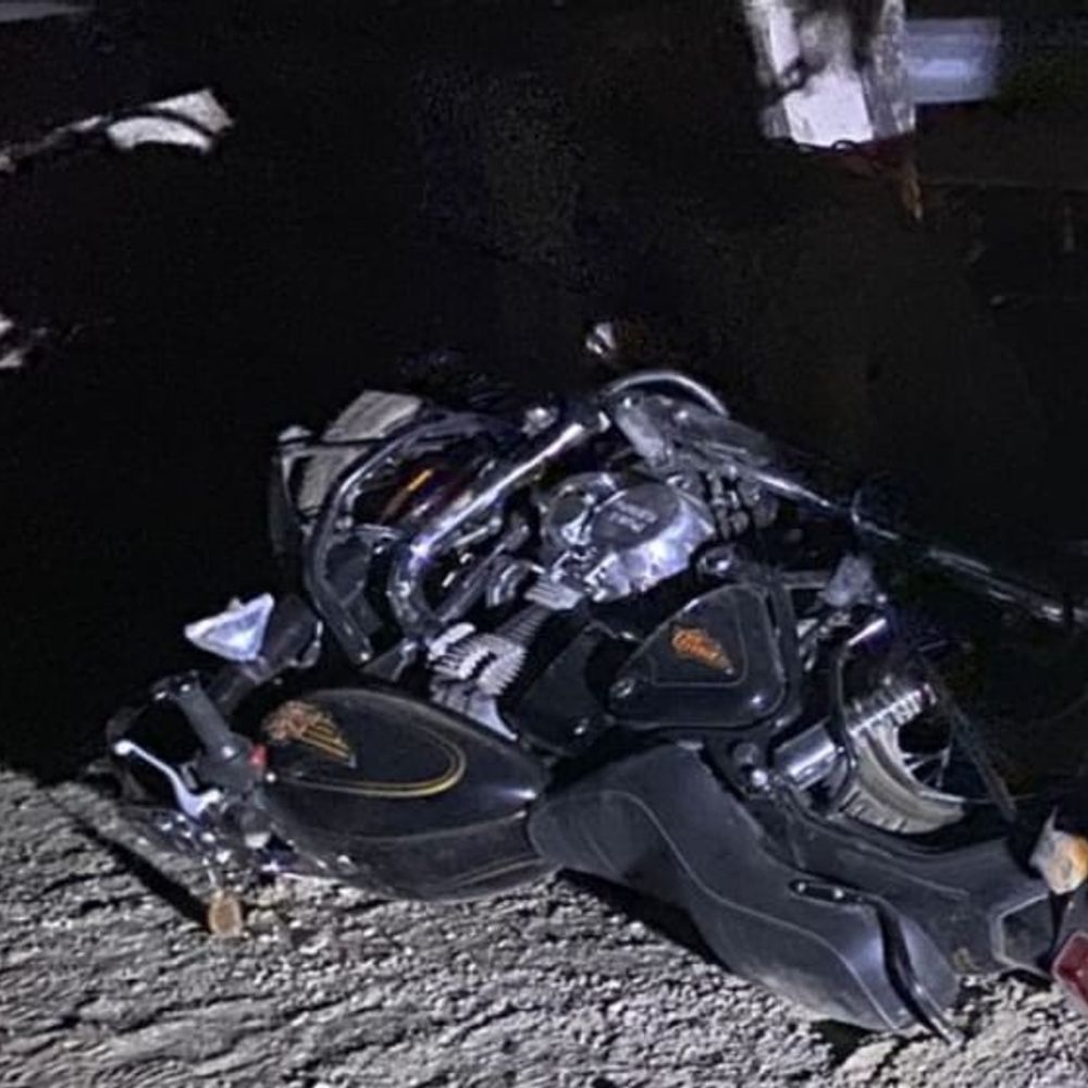 बुलेट मोटरसाइकिल बैरियर से टकराई...दो युवक गंभीर घायल:बागपत के दिल्ली-देहरादून एक्सप्रेसवे पर हुआ हादसा, अस्पताल में भर्ती