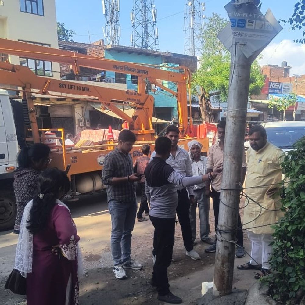 भीमनगरी में 55.87 लाख से रोशन होगी शहर की सड़कें:350 से अधिक लाइट-पोल लगेंगे, कार्य की गुणवत्ता और समयबद्धता पर दिया जा रहा जोर