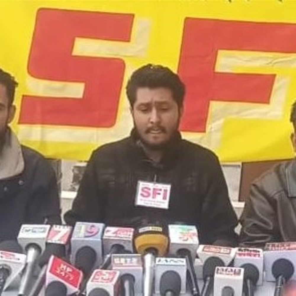 हिमाचल प्रदेश विश्वविद्यालय के खिलाफ प्रदर्शन करेंगे स्टूडेंट:  एसएफआई ने दिया अल्टीमेटम, पूरे प्रदेश में होगा आंदोलन, 25% तक बढ़ोतरी वापस लेने की मांग – Shimla News