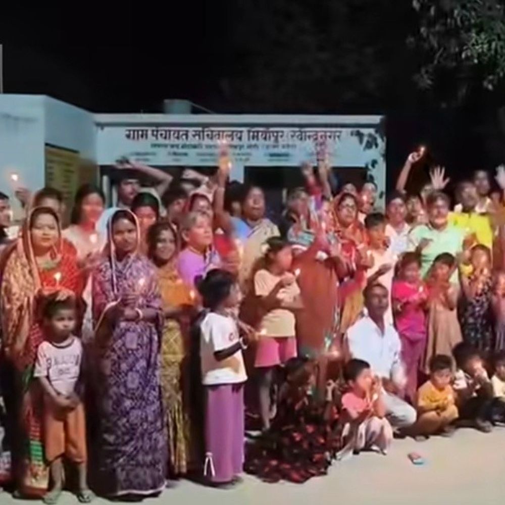 331 विस्थापित हिंदू परिवारों को मिला जमीन का मालिकाना हक:मियांपुर का नाम रविंद्रनगर हुआ, ग्रामीणों ने मनाई दिवाली