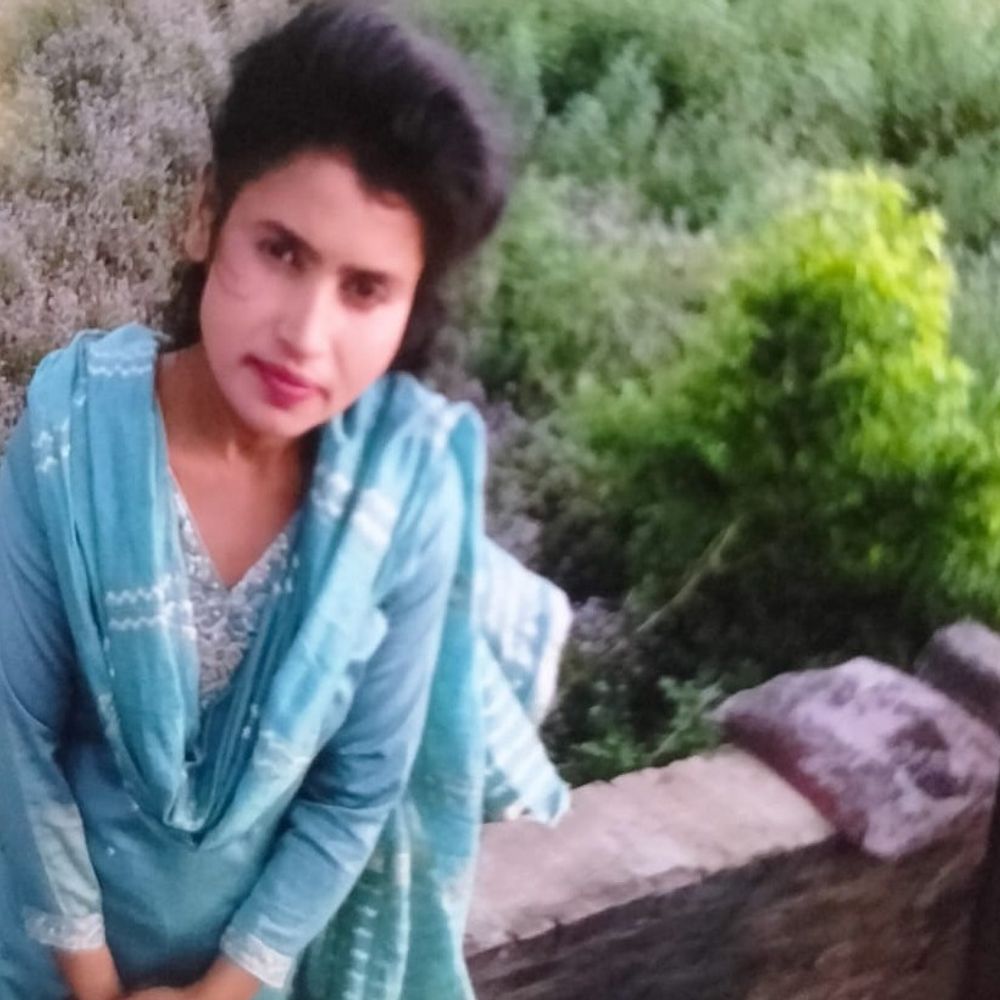 कुशीनगर में घाघी नदी में डूबने से युवती की मौत:नहाते समय पैर फिसलने से हुआ हादसा, एक महीनें बाद शादी थी