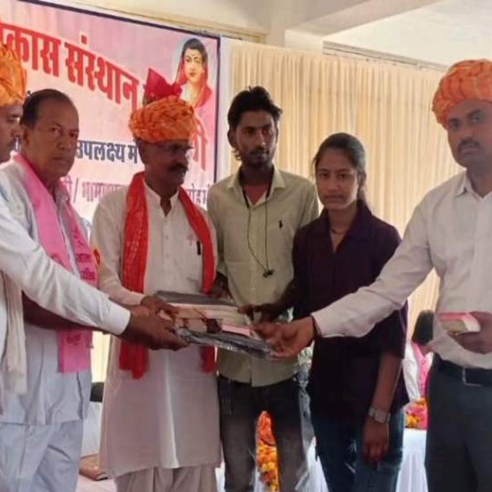 महात्मा ज्योतिबा फुले जयंती पर 200 प्रतिभाओं का सम्मान:  करौली में निकाली विशाल रैली, सामाजिक जागरूकता कार्यक्रम आयोजित – Karauli News