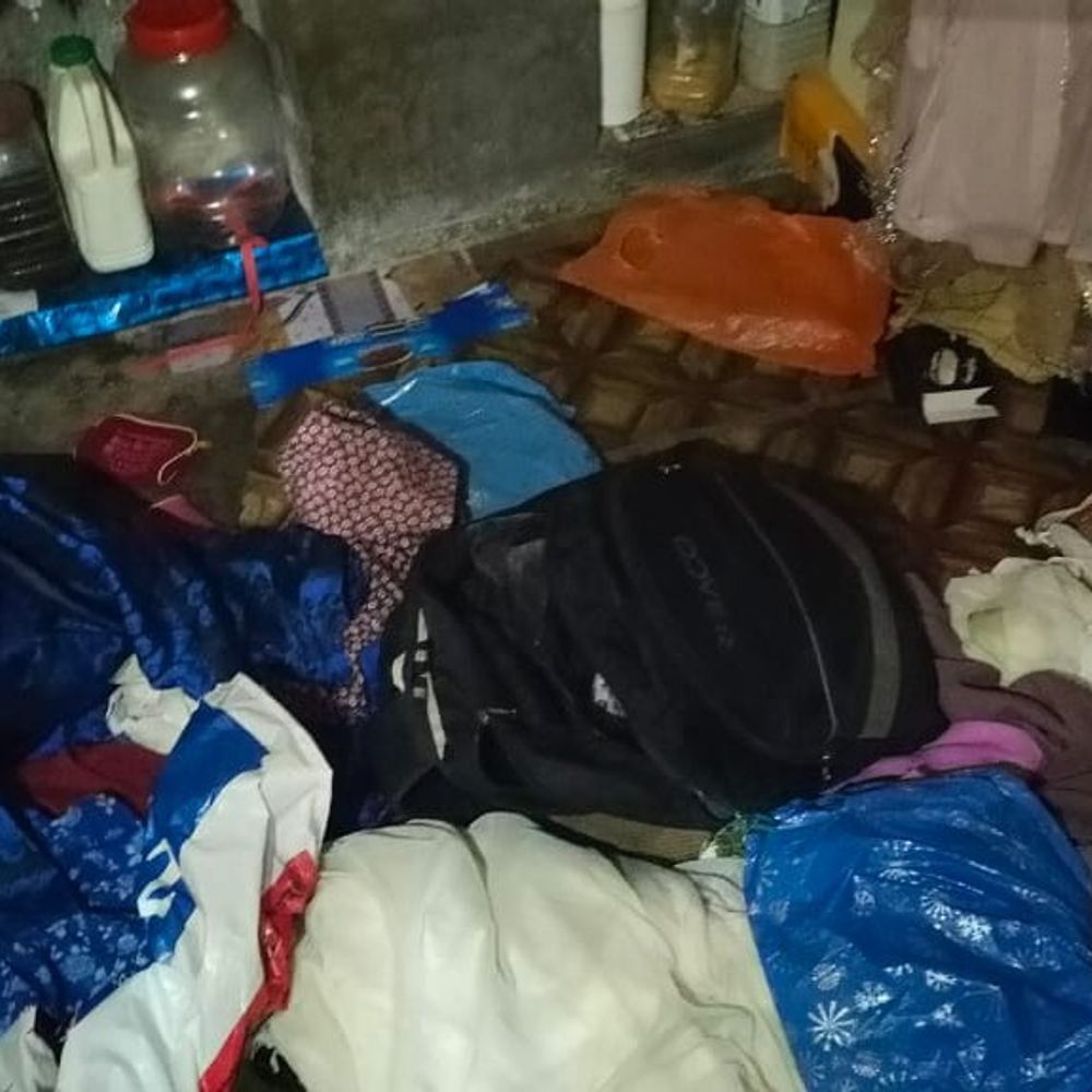 साढ़ में सूने घर से हजारों की चोरी:मेन गेट का ताला तोड़कर नकदी-जेवर और बकरा ले गए चोर