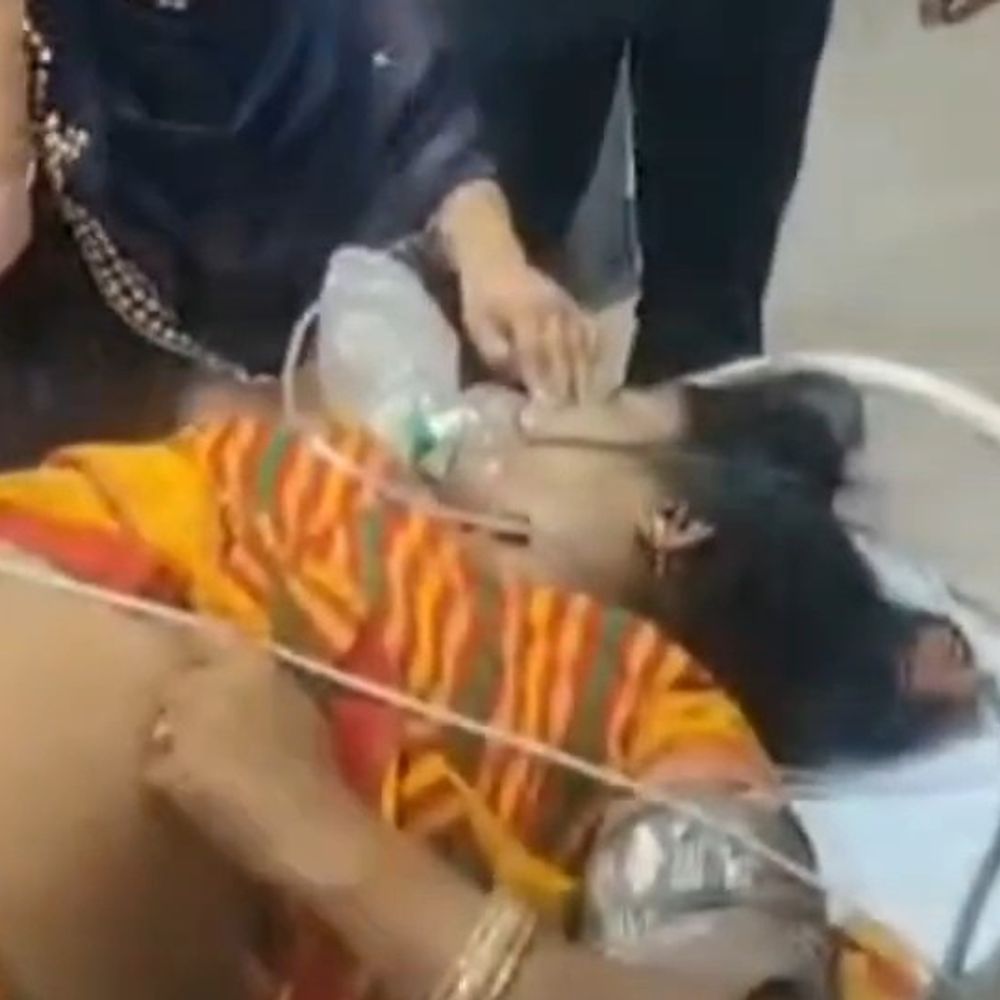 पति से झगड़े के बाद महिला ने खाया जहर:फर्रुखाबाद में जहरीला पदार्थ खाने से हुई मौत, पुलिस जांच में जुटी