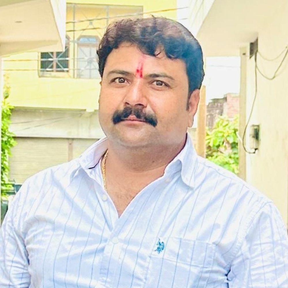 हाथरस में टायर फैक्ट्रियां फैला रहीं गंभीर प्रदूषण:कांग्रेस जिलाध्यक्ष ने संचालन रोकने और कार्रवाई की मांग की