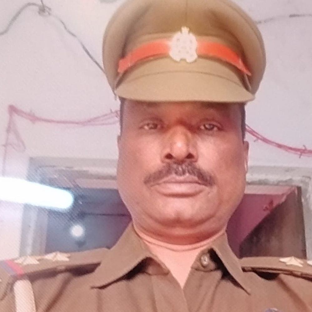 राज्यपाल की ड्यूटी पर उपनिरीक्षक को आया हार्ट अटैक:प्रयागराज में इलाज के लिए ले जाते समय तोड़ा दम, 4 महीने बाद होने वाले थे रिटायर