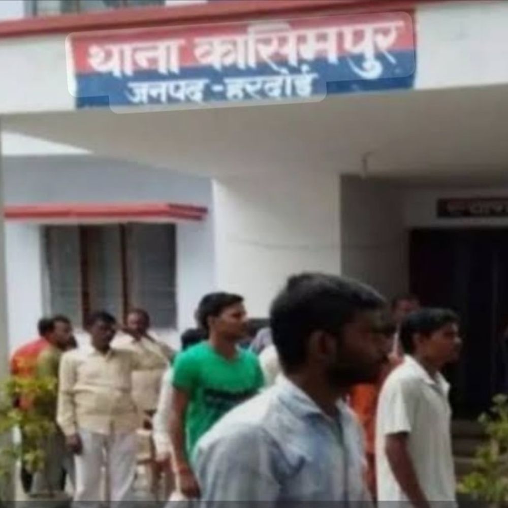 हरदोई में एक रात में 5 घरों में चोरी:लाखों के जेवर-नगदी गायब, ग्रामीणों में दहशत और पुलिस पर सवाल