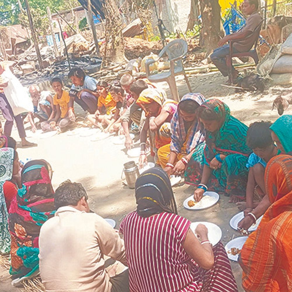 प्रशासन ने शुरू कराया सामुदायिक किचन