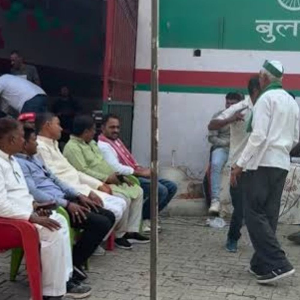 सपा नेताओं का गाली-गलौज ऑडियो:शिकारपुर विधानसभा अध्यक्ष पर पार्टी विरोधी गतिविधियों का आरोप