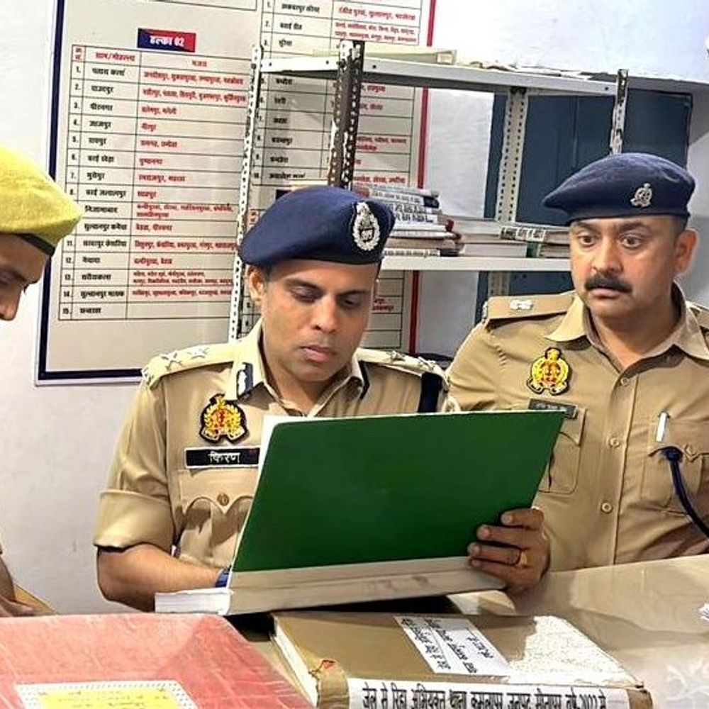 उन्नाव के 34 दरोगाओं का ट्रांसफर:कई चौकी इंचार्ज भी शामिल, सबसे ज्यादा लखीमपुर खीरी भेजे गए