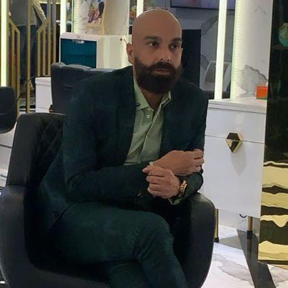 फैशन टीवी के नाम पर 500 करोड़ का घोटाला:200 से ज्यादा कारोबारी को बनाया शिकार, लखनऊ में जुटे व्यापारियों ने की कार्रवाई की मांग