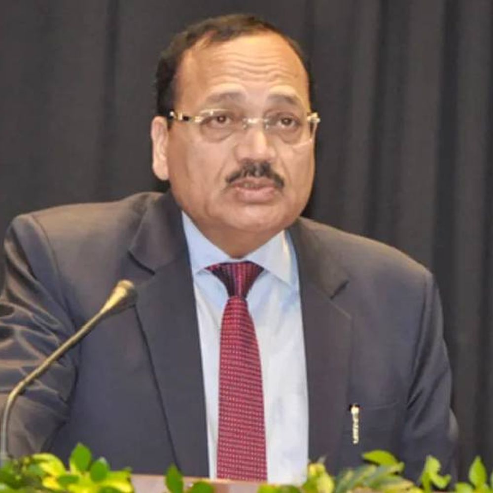 CJI सूर्यकांत बोले- इकॉनोमी में कानून की भूमिका अहम:भारत केवल पूंजी या पॉलिसी के दम पर 10 ट्रिलियन डॉलर इकॉनोमी नहीं बन सकता