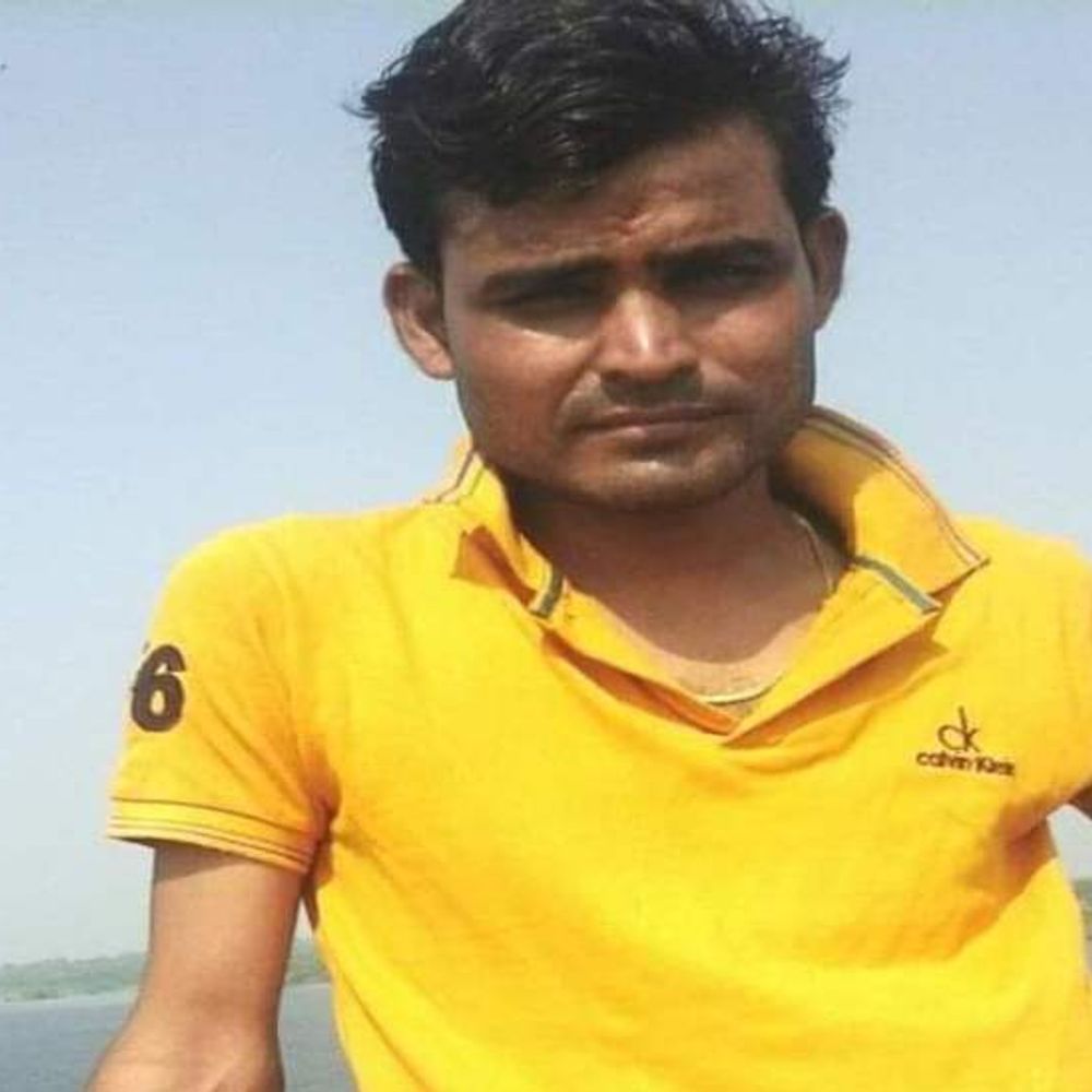 भंवरकुआ ब्रिज पर वाहन की टक्कर,ब्रिज से नीचे गिरा युवक:एंबुलेंस नहीं आई तो लोगों ने अस्पताल पहुंचाया, इलाज के दौरान मौत