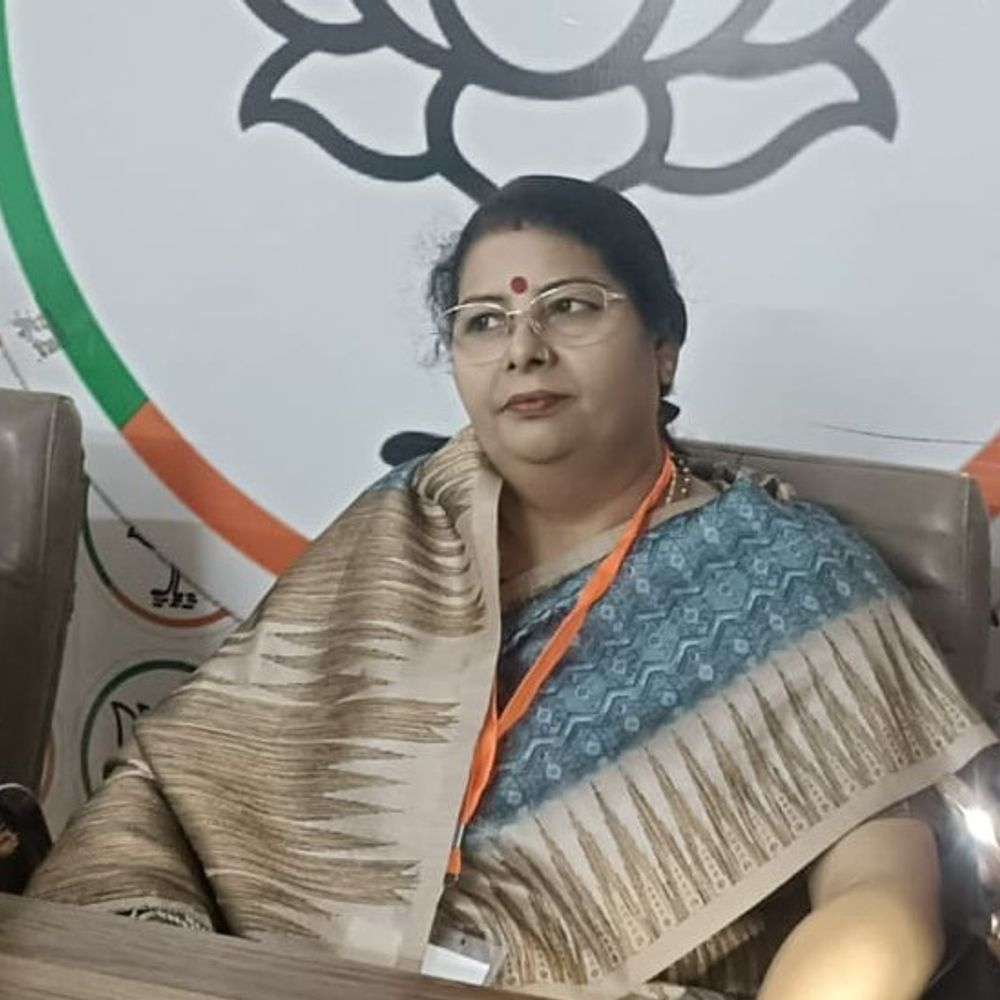 नारी शक्ति वंदन महिलाओं के राजनीतिक सशक्तिकरण का ऐतिहासिक कदम:कासगंज में महिला आयोग सदस्य रेनू गौड़ ने बताया