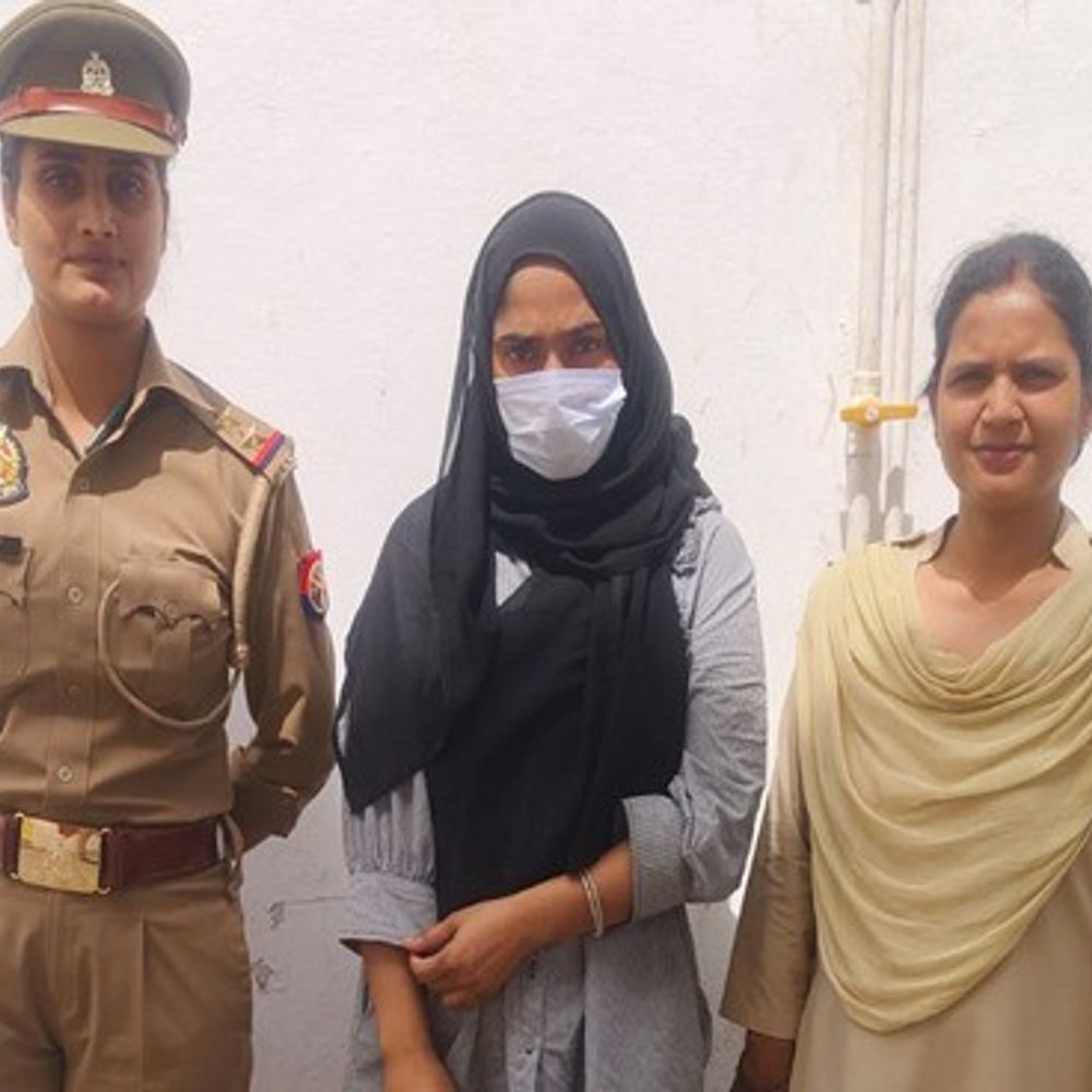 सिपाही का धर्म परिवर्तन कराने वाली महिला गिरफ्तार:बागपत में दर्ज हुआ मामला, पति आलम की तलाश जारी