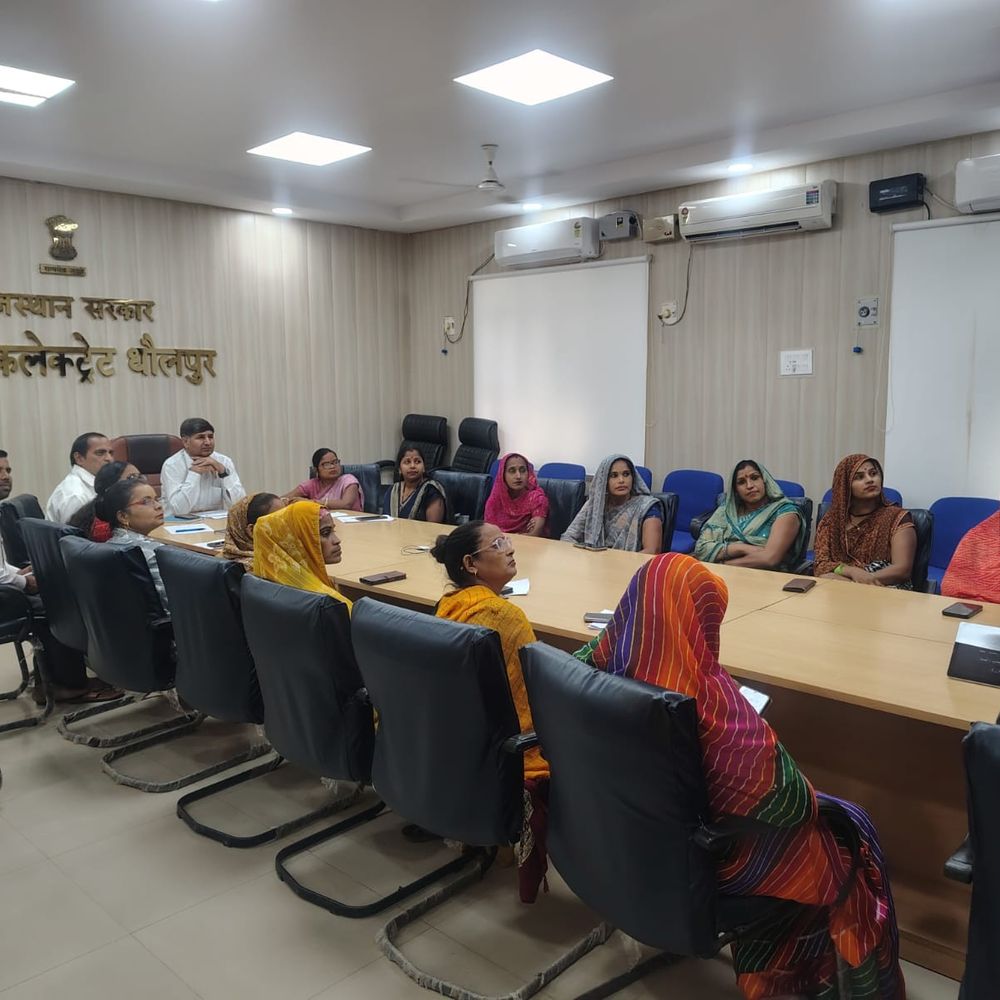 मुख्य सचिव ने लखपति दीदियों से किया संवाद:  महिला सशक्तिकरण को दिया बढ़ावा, सफलता की कहानियां शेयर की – Dholpur News